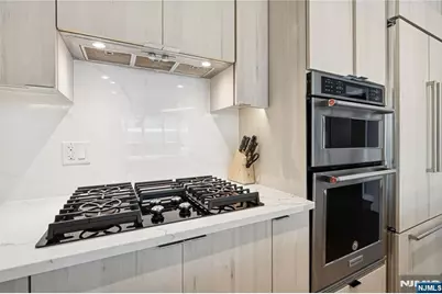 800 Ave At Port Imperial Boulevard 517 #517, Weehawken, NJ 07086 - Photo 9