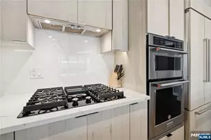 800 Ave At Port Imperial Blvd 517, Weehawken, NJ 07086 - Photo 9