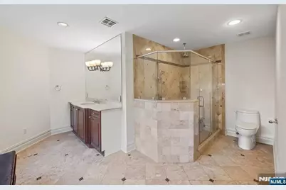 71 Roberts Road, Englewood Cliffs, NJ 07632 - Photo 25