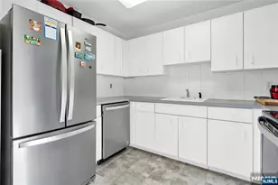 144 70th Street 2A, West New York, NJ 07093 - Photo 11