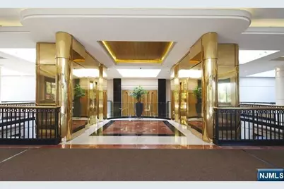 100 Carlyle 9Fs #9FS, Cliffside Park, NJ 07010 - Photo 3