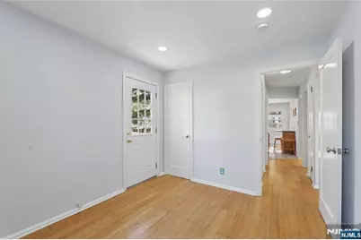 51 Day Avenue, Tenafly, NJ 07670 - Photo 13