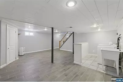 51 Day Avenue, Tenafly, NJ 07670 - Photo 27