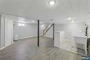 51 Day Ave, Tenafly, NJ 07670 - Photo 27