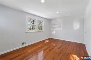 51 Day Ave, Tenafly, NJ 07670 - Photo 17