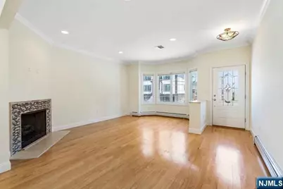 212 Slocum Way A #A, Fort Lee, NJ 07024 - Photo 11