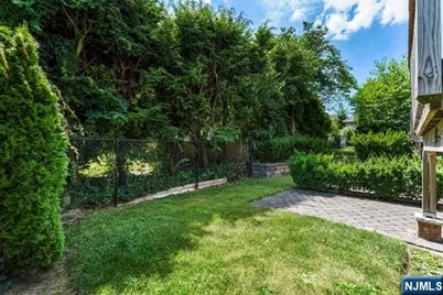 212 Slocum Way A #A, Fort Lee, NJ 07024 - Photo 29