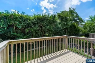 212 Slocum Way A, Fort Lee, NJ 07024 - Photo 9