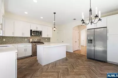 212 Slocum Way A #A, Fort Lee, NJ 07024 - Photo 7