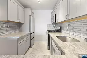 1203 River Road 20C, Edgewater, NJ 07020 - Photo 7