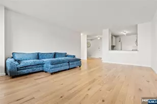 1203 River Road 20C, Edgewater, NJ 07020 - Photo 5