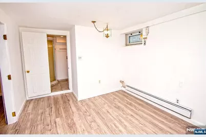 7 Westminster Place, Garfield, NJ 07026 - Photo 17