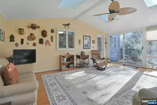 657 Jones Rd, River Vale Township, NJ 07675 - Photo 17