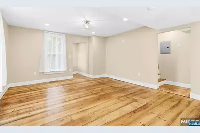 36 Pascack Road 2 #2, Park Ridge, NJ 07656 - Photo 17