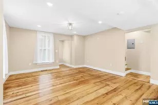 36 Pascack Road 2, Park Ridge, NJ 07656 - Photo 17