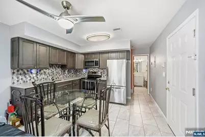 31 Fairmount Avenue 16A #16A, Hackensack, NJ 07601 - Photo 11