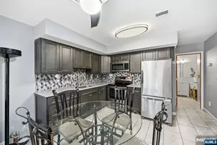 31 Fairmount Ave 16A, Hackensack, NJ 07601 - Photo 15