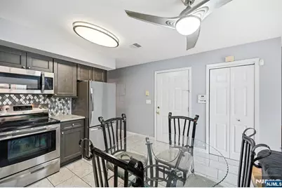 31 Fairmount Avenue 16A #16A, Hackensack, NJ 07601 - Photo 17