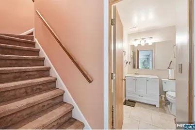 31 Fairmount Avenue 16A #16A, Hackensack, NJ 07601 - Photo 27