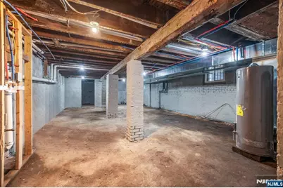 235 W 7th, Newark, NJ 07103 - Photo 29