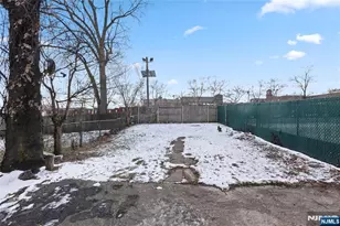 322 New St, Newark, NJ 07103 - Photo 3