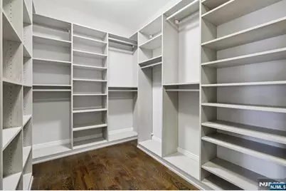 24 Marquis Court, Edgewater, NJ 07020 - Photo 21