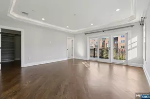 24 Marquis Ct, Edgewater, NJ 07020 - Photo 17