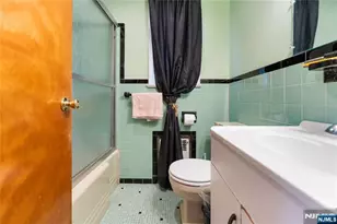 722 Oak St, Ridgefield, NJ 07657 - Photo 11