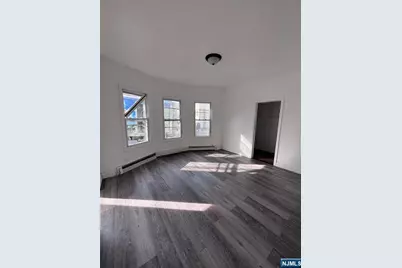 9 Sparrow Street, Paterson, NJ 07524 - Photo 3