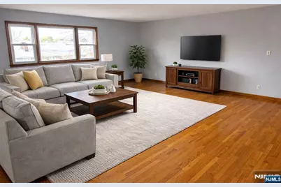 60 Roosevelt Street 2 #2, Little Ferry, NJ 07643 - Photo 3