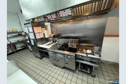 1600 E Saint Georges Avenue, Linden, NJ 07036 - Photo 9