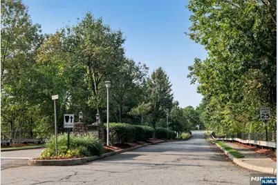 197 Robertson Way 917 #917, Lincoln Park, NJ 07035 - Photo 21