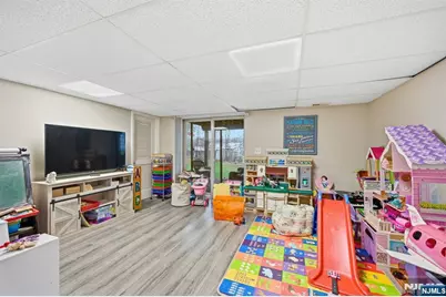 12 Mountain Ridge Road, Bloomingdale, NJ 07403 - Photo 35