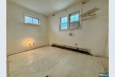 34 Hoffman Avenue, Parsippany, NJ 07034 - Photo 13