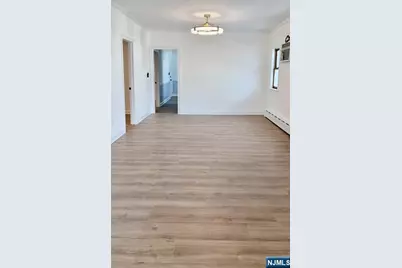 458 Totowa First Floor #First Floor, Totowa, NJ 07512 - Photo 7