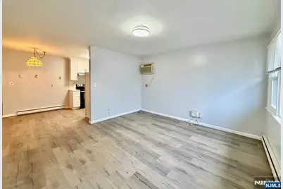 564 Chestnut Street 2 #2, Kearny, NJ 07032 - Photo 3