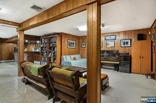 93 Woodrow Ave, Woodland Park, NJ 07424 - Photo 15