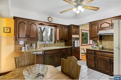 93 Woodrow Avenue, Woodland Park, NJ 07424 - Photo 7