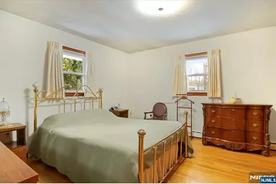 93 Woodrow Avenue, Woodland Park, NJ 07424 - Photo 9