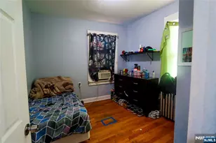 398 Cliff St, Fairview, NJ 07022 - Photo 5