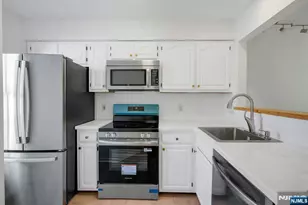 43 Rushmore Ln, Hackettstown, NJ 07840 - Photo 1