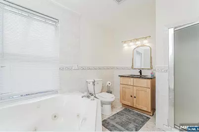 566 Teaneck Road, Teaneck Township, NJ 07666 - Photo 31