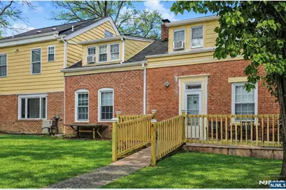 566 Teaneck Road, Teaneck Township, NJ 07666 - Photo 7