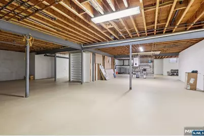 84 Walsh Drive, Mahwah, NJ 07430 - Photo 35