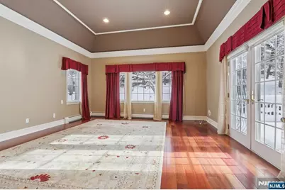 84 Walsh Drive, Mahwah, NJ 07430 - Photo 21