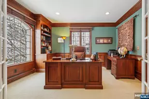 84 Walsh Dr, Mahwah, NJ 07430 - Photo 11