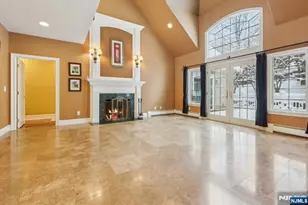 84 Walsh Dr, Mahwah, NJ 07430 - Photo 9