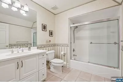 84 Walsh Drive, Mahwah, NJ 07430 - Photo 33