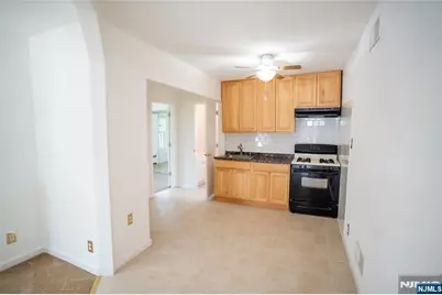 325 Valley Brook Avenue, Lyndhurst Township, NJ 07071 - Photo 3