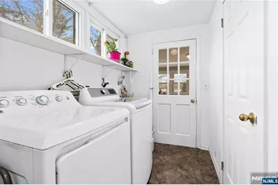 23 Lindy Place, Old Tappan, NJ 07675 - Photo 19